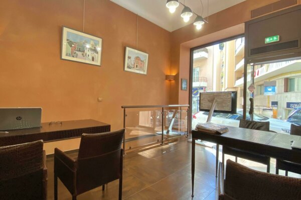 MONACO CENTRE MURS COMMERCIAUX LIBRES